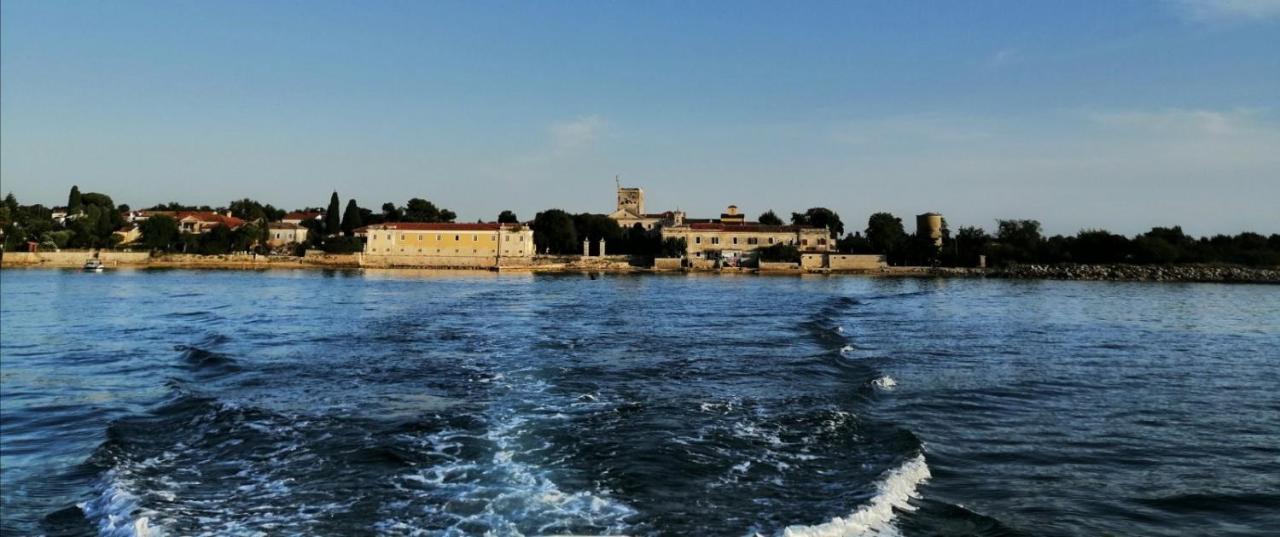 Apartman Val 1 Novigrad  ภายนอก รูปภาพ